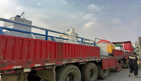 河南金偉自動化伺服液壓拉擠設(shè)備持續(xù)發(fā)貨